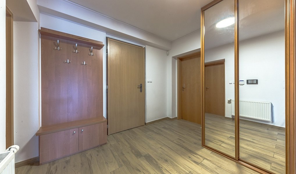 Prodej domu 260 m² s pozemkem 991 m², Praha – náhled fotky 18