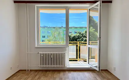 Pronájem bytu 1+1 39 m²