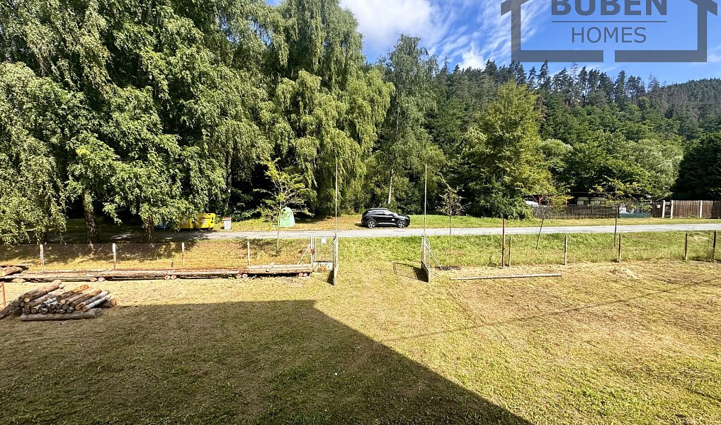 Prodej domu 1 220 m² s pozemkem 1 926 m², Planá – náhled fotky 4