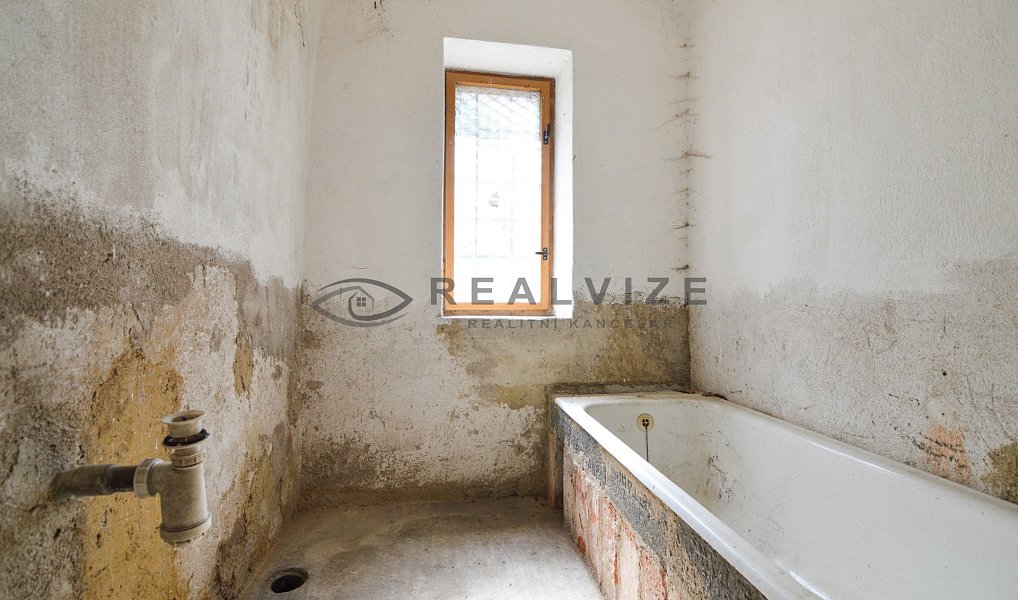 Prodej chaty/chalupy 110 m² s pozemkem 4 836 m², Trhové Sviny – náhled fotky 8
