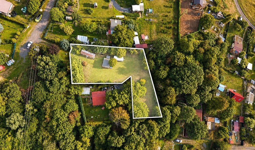 Prodej zahrady 1 247 m², Chbany – náhled fotky 5