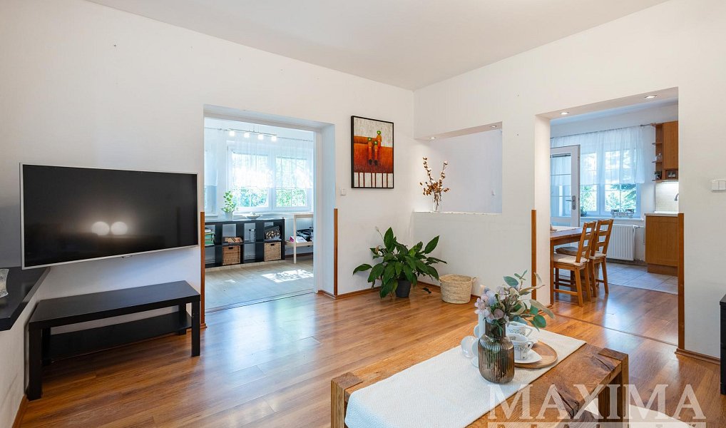 Prodej domu 180 m² s pozemkem 1 806 m², Cvrčovice – náhled fotky 4
