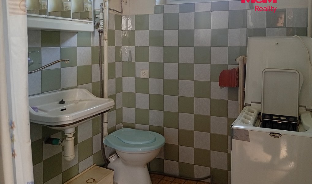 Prodej chaty/chalupy 120 m² s pozemkem 1 077 m², Třebušín – náhled fotky 15