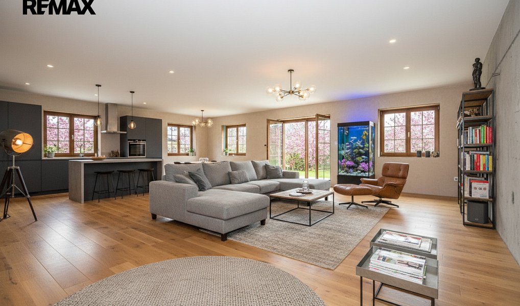 Prodej domu 175 m² s pozemkem 753 m², Dubí – náhled fotky 6