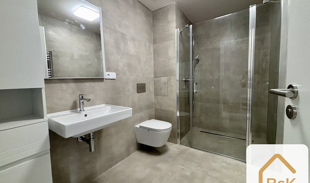 Pronájem bytu 1+kk 32 m², Praha – náhled fotky 9