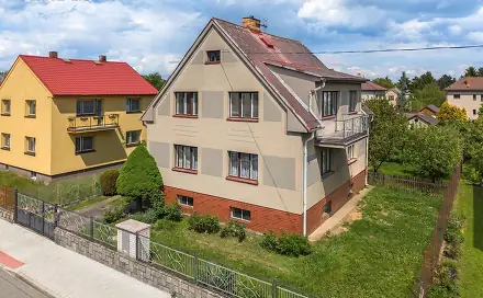Prodej domu 209 m² s pozemkem 769 m², Zlenická, Praha 10 - Uhříněves