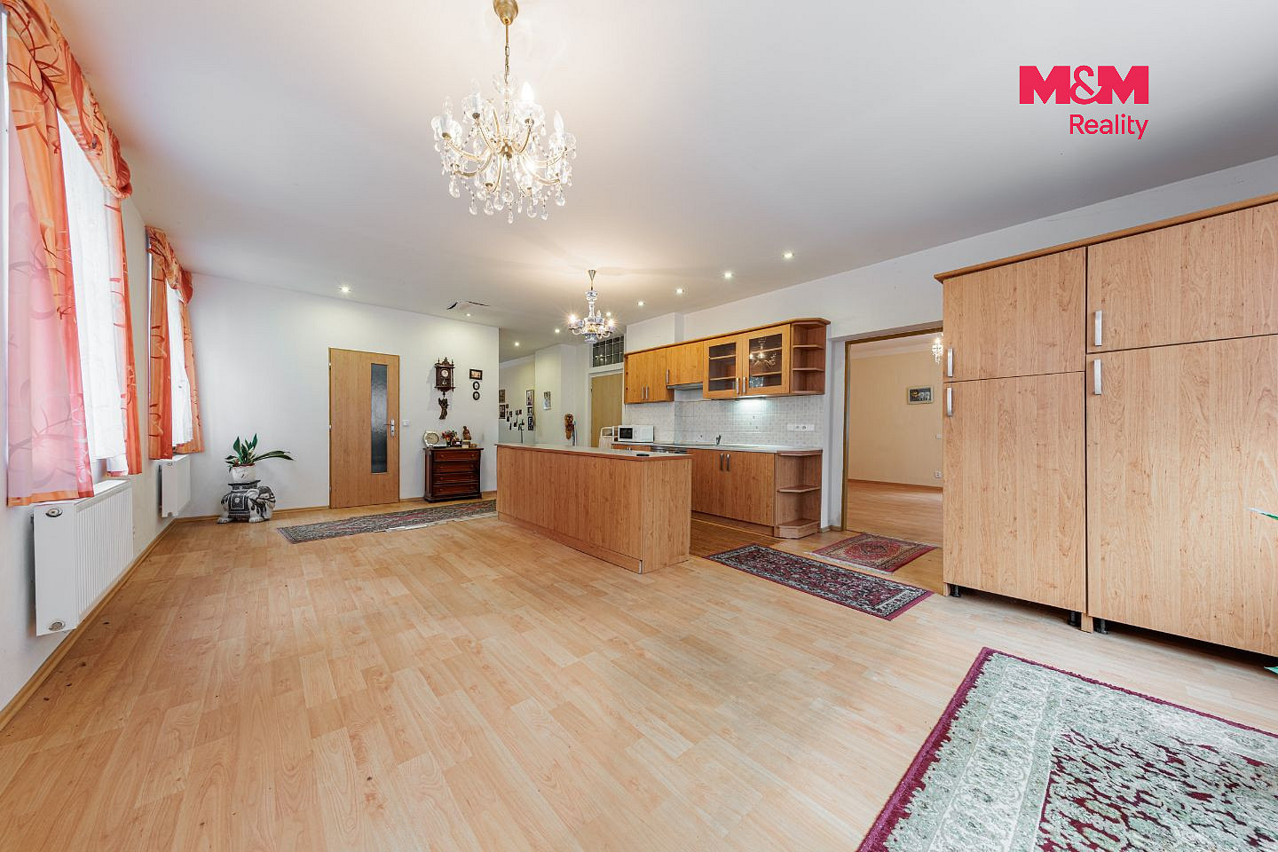 Prodej nájemního domu, činžáku 565 m² – fotografie 3