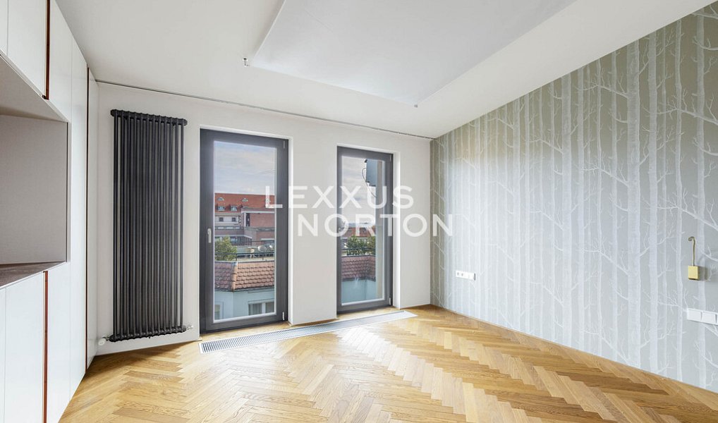 Pronájem bytu 5+kk 200 m², Praha – náhled fotky 9