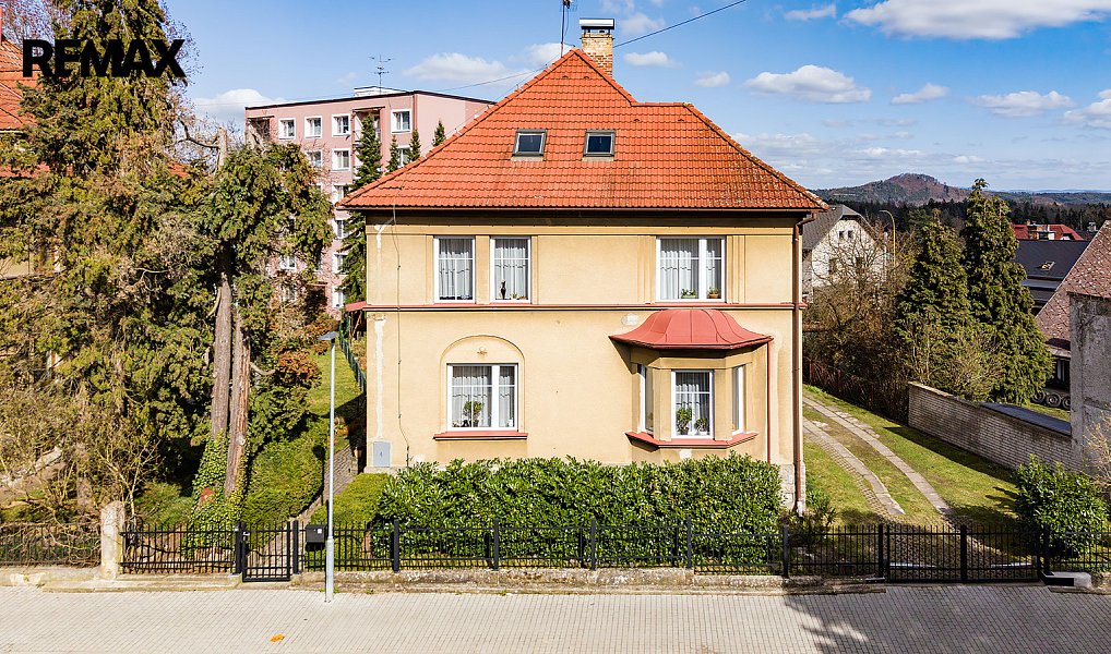 Prodej domu 294 m² s pozemkem 813 m², Nový Bor – náhled fotky 5