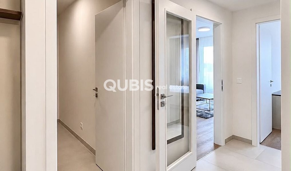 Pronájem bytu 2+kk 46 m², Praha – náhled fotky 4