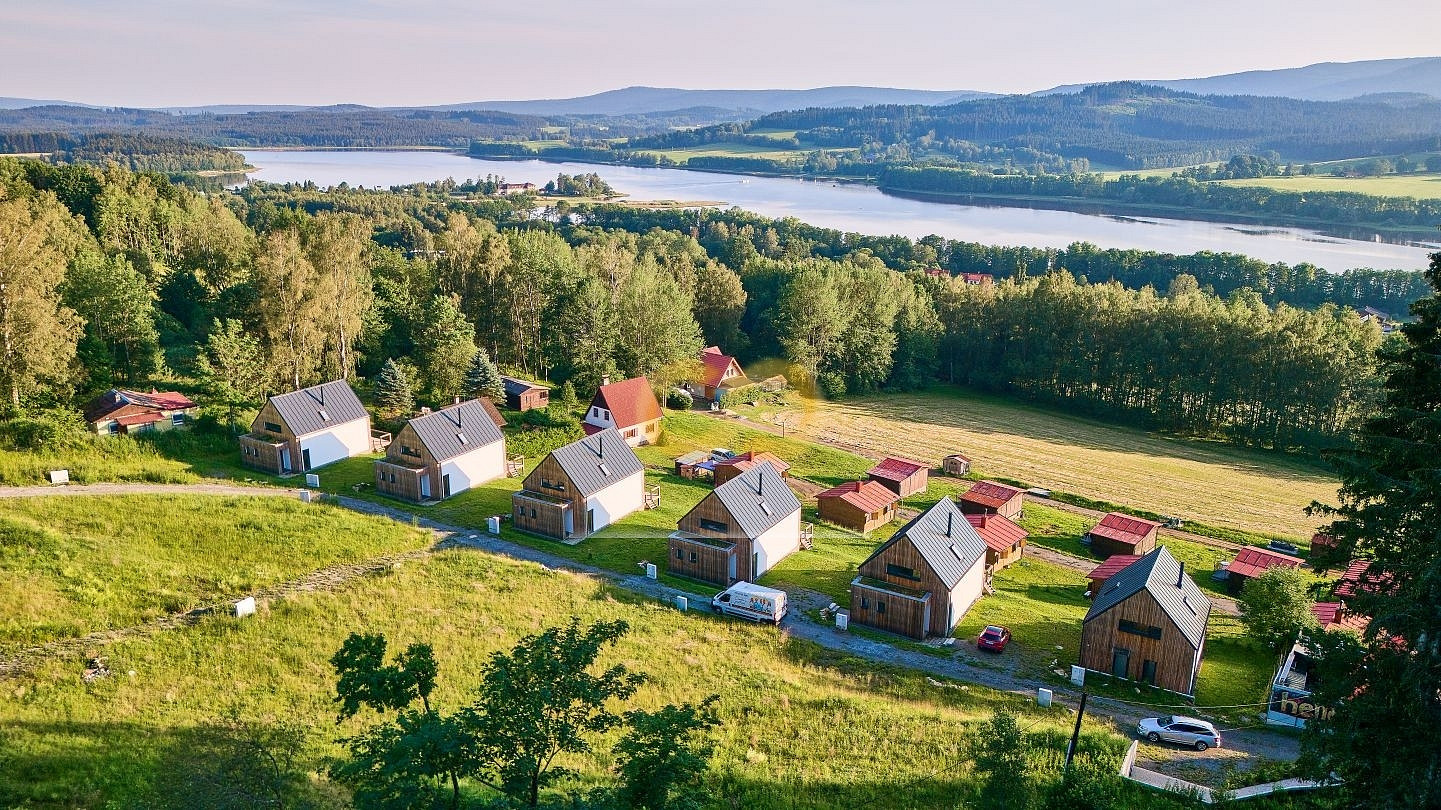 Prodej stavebního pozemku 340 m² – fotografie 4