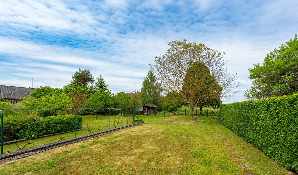 Prodej domu 200 m² s pozemkem 4 816 m², Neveklovice – náhled fotky 21