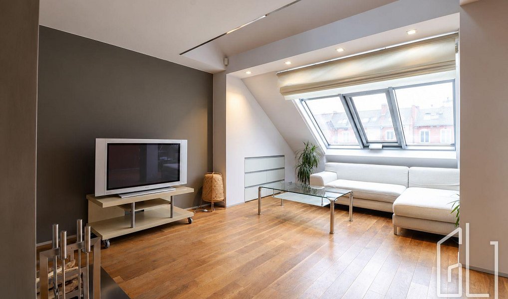 Pronájem bytu 3+1 94 m², Praha – náhled fotky 16