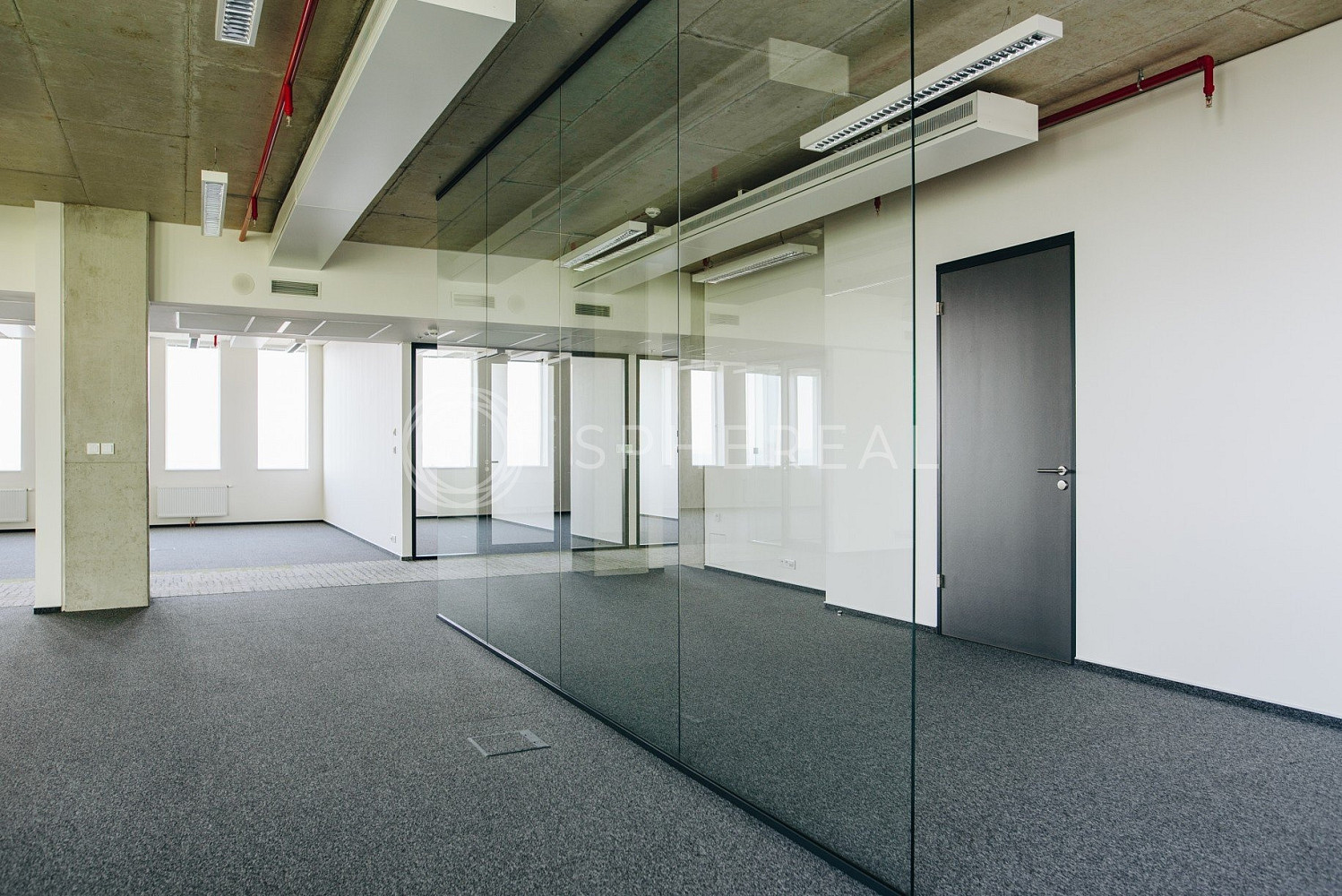 Pronájem kanceláře 380 m² – fotografie 4