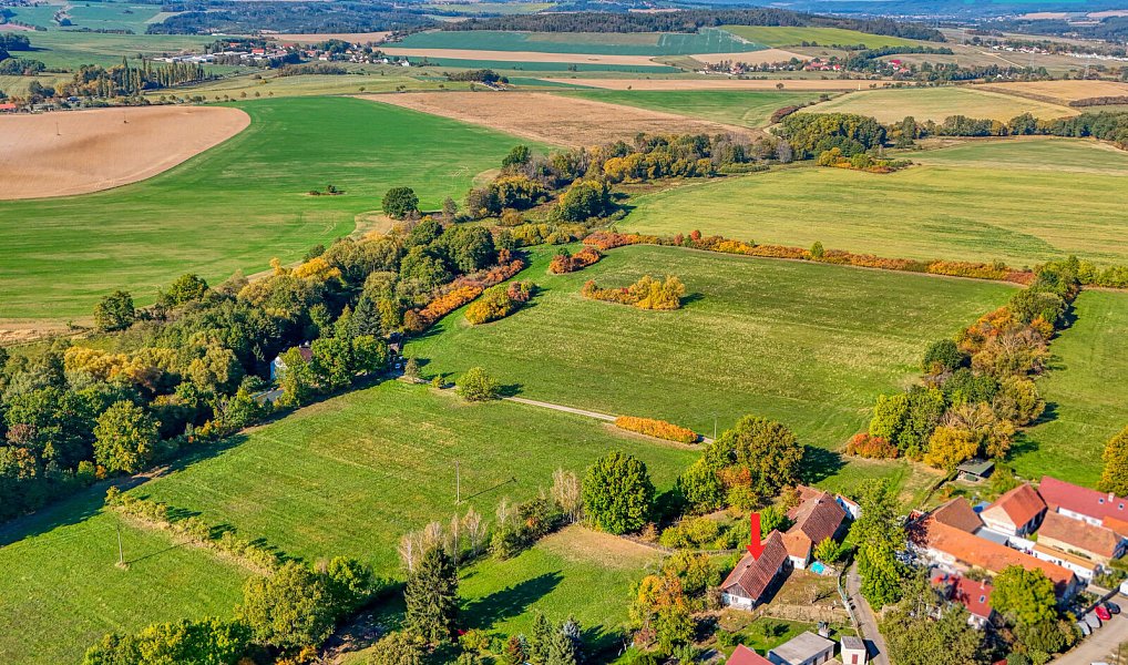Prodej stavebního pozemku 3 282 m², Chocenice – náhled fotky 6