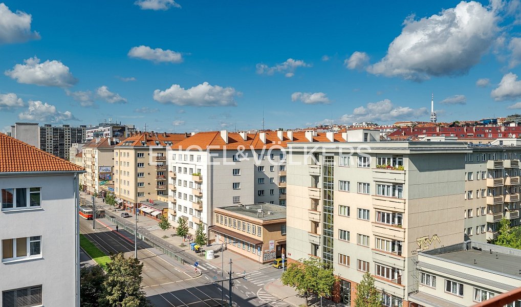 Prodej bytu 4+kk 135 m², Praha – náhled fotky 5