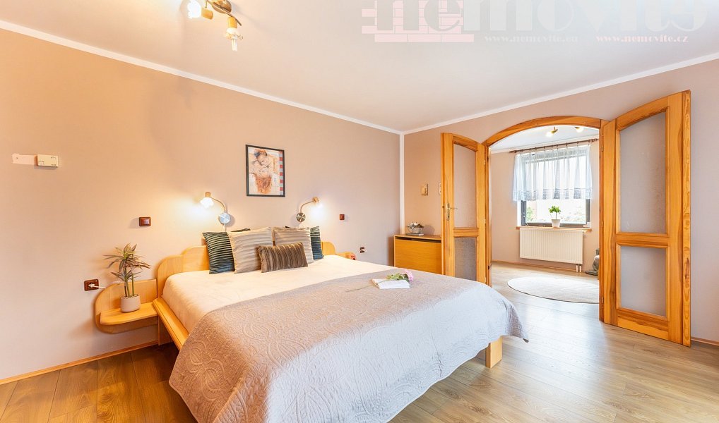 Prodej domu 163 m² s pozemkem 617 m², Chotusice – náhled fotky 6