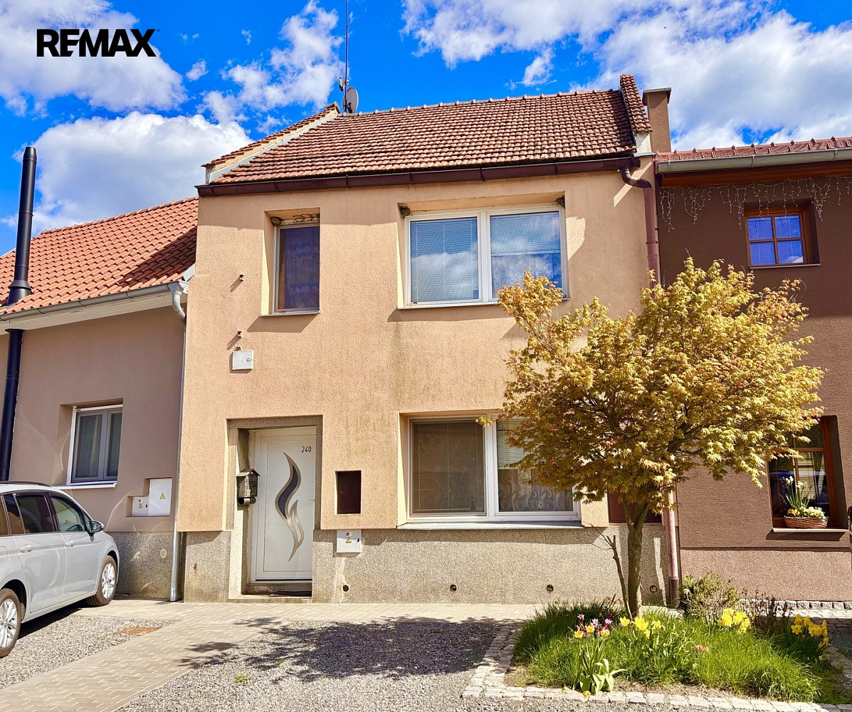 Prodej domu 120 m² s pozemkem 149 m²