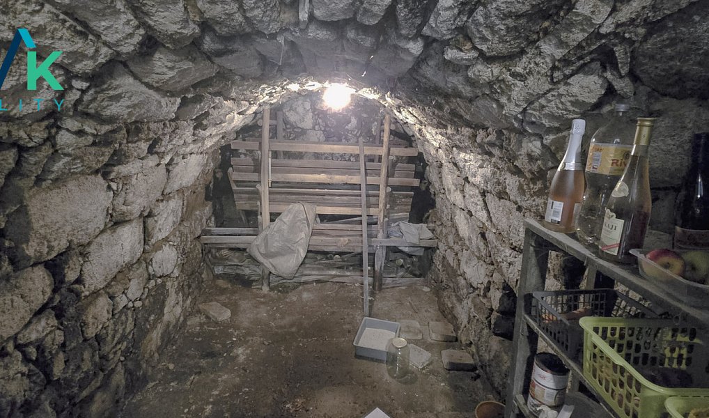 Prodej domu 200 m² s pozemkem 1 000 m², Březová – náhled fotky 5