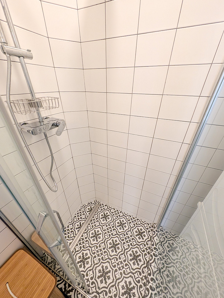 Pronájem bytu 2+kk 43 m² – pohled 3