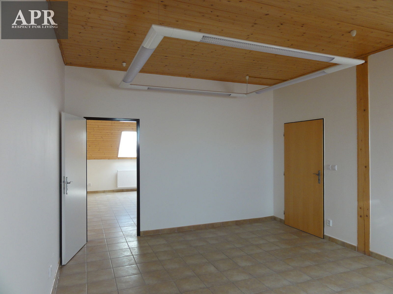 Pronájem kanceláře 44 m² — photo 5
