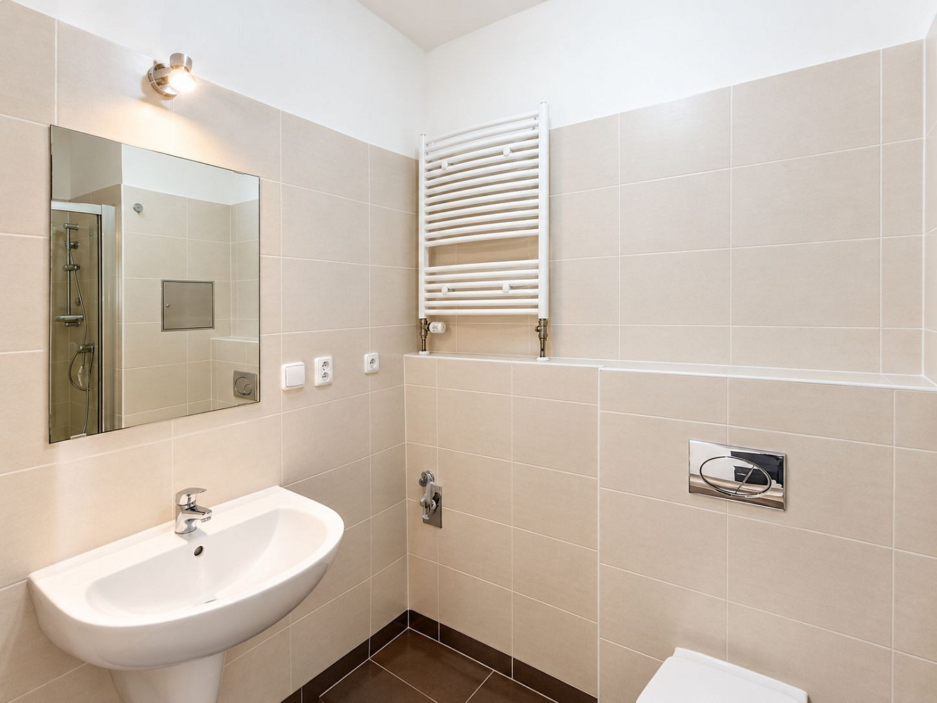Pronájem bytu 1+kk 26 m² – fotografie 3