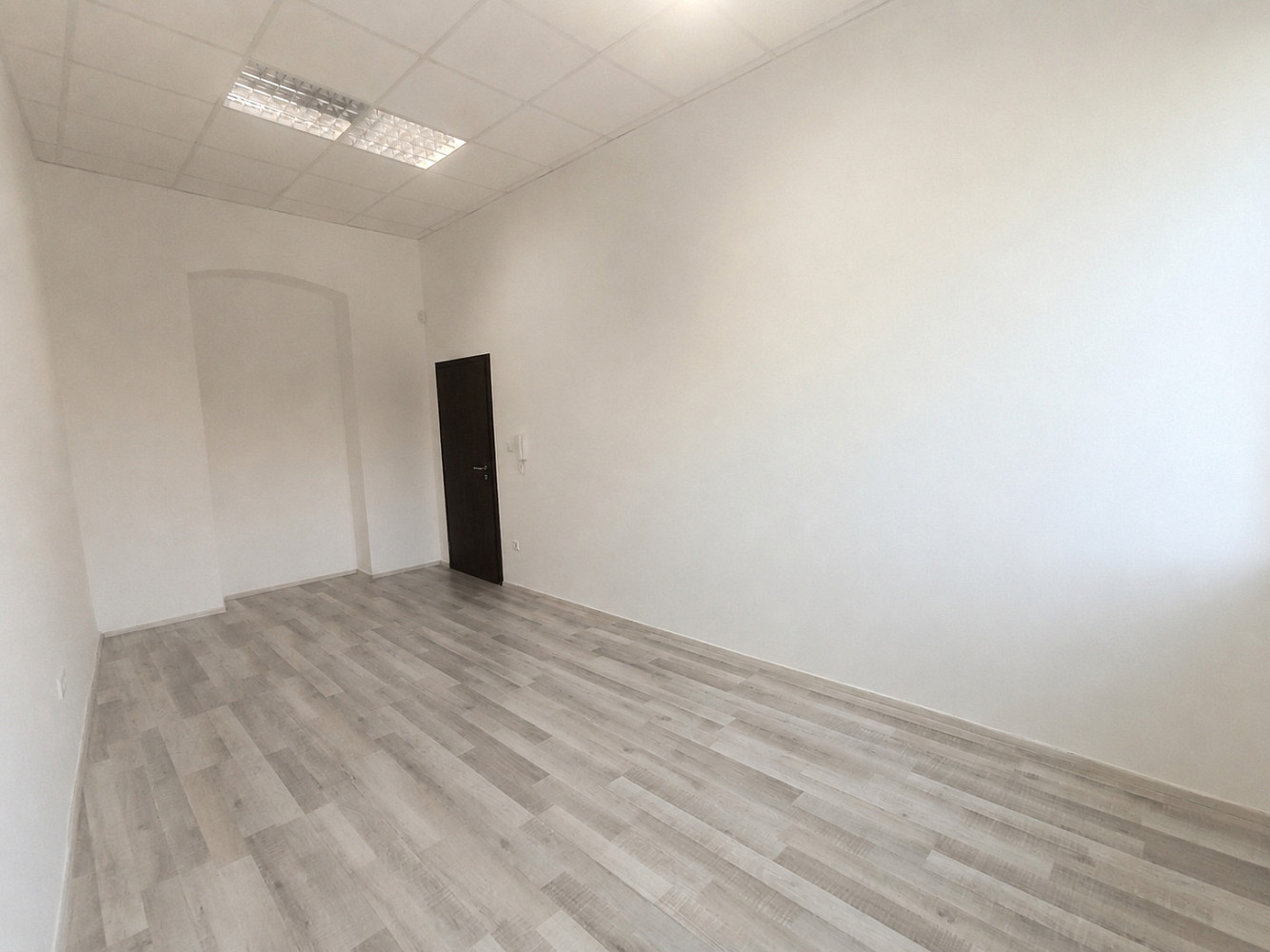 Pronájem obchodních prostor 19 m² – fotografie 2