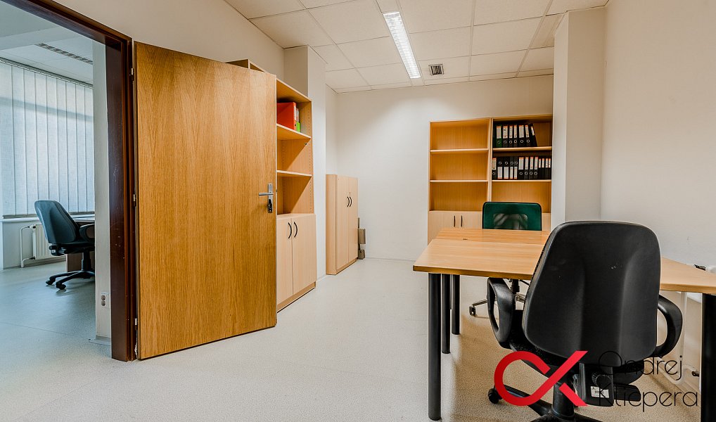 Pronájem kanceláře 44 m², Praha – náhled fotky 5