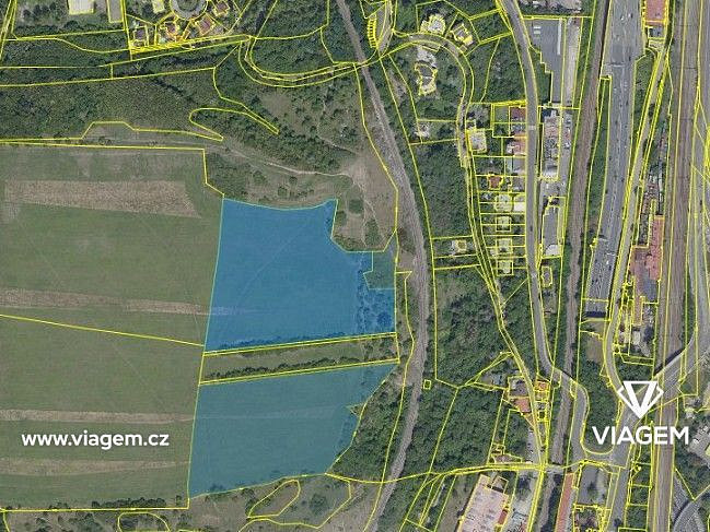 Prodej pole 4 518 m²