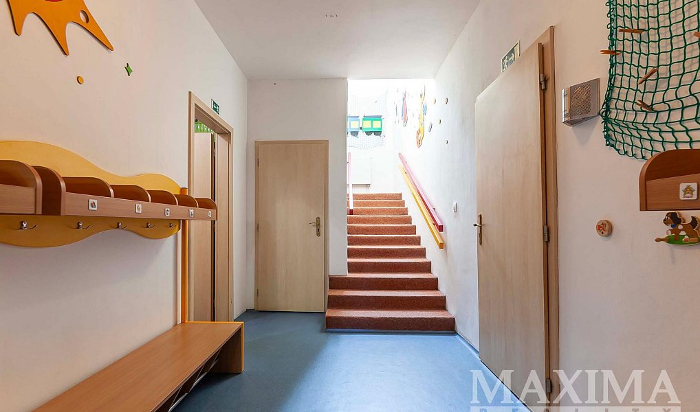 Prodej komerčního objektu (jiného typu) 237 m², Úvaly – náhled fotky 7
