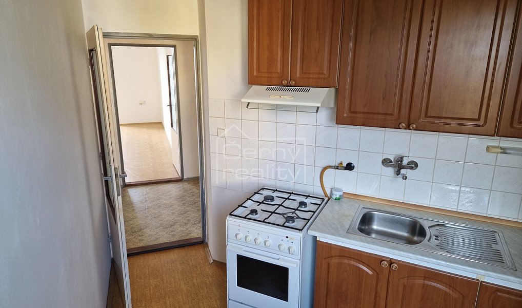 Pronájem bytu 2+1 61 m², Sezemice – náhled fotky 2
