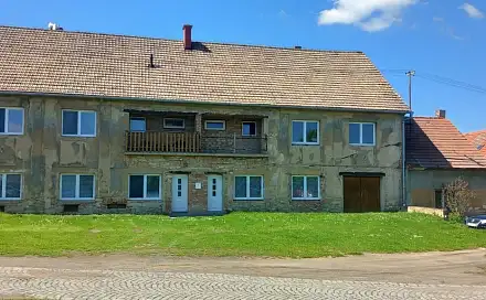 Prodej domu 200 m² s pozemkem 910 m², Mír. náměstí, Mšené-lázně - Vrbice, okres Litoměřice