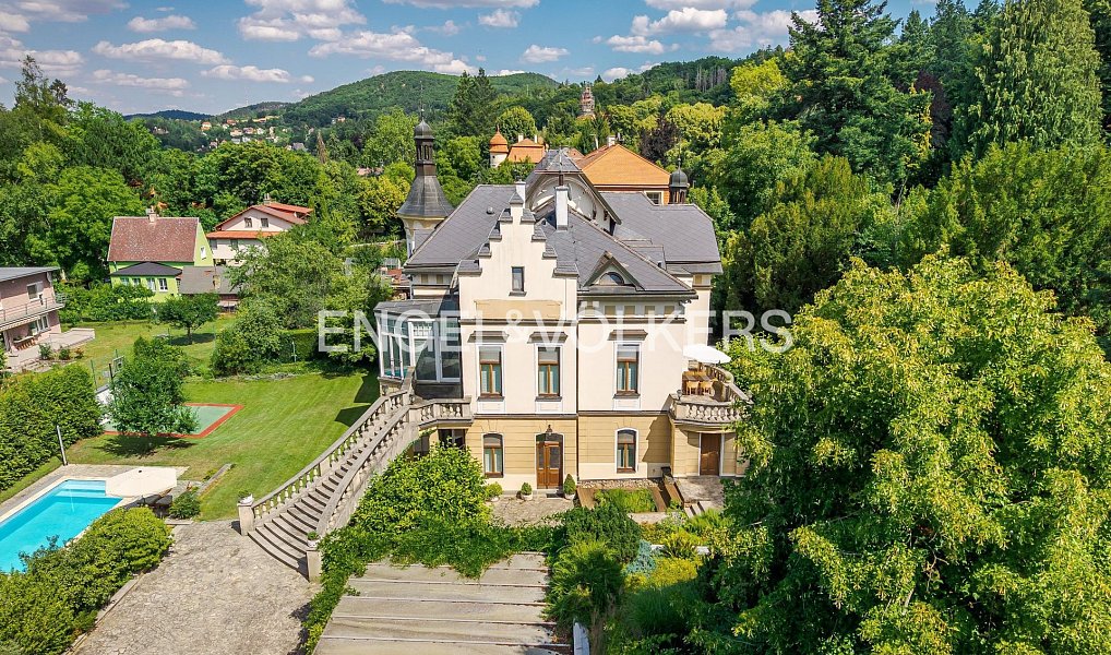 Prodej domu 581 m² s pozemkem 2 105 m², Dobřichovice – náhled fotky 5