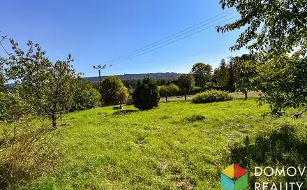 Prodej stavebního pozemku 3 856 m², Běštín, okres Beroun