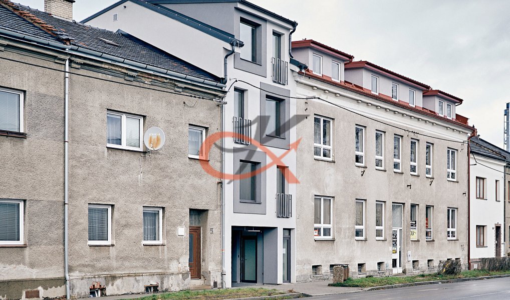 Pronájem garáže, Nový Jičín, ul. Jeremenkova, Šenov u Nového Jičína – náhled fotky 4