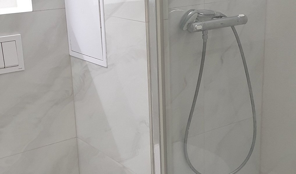 Pronájem bytu 1+kk 30 m², Teplice – náhled fotky 2