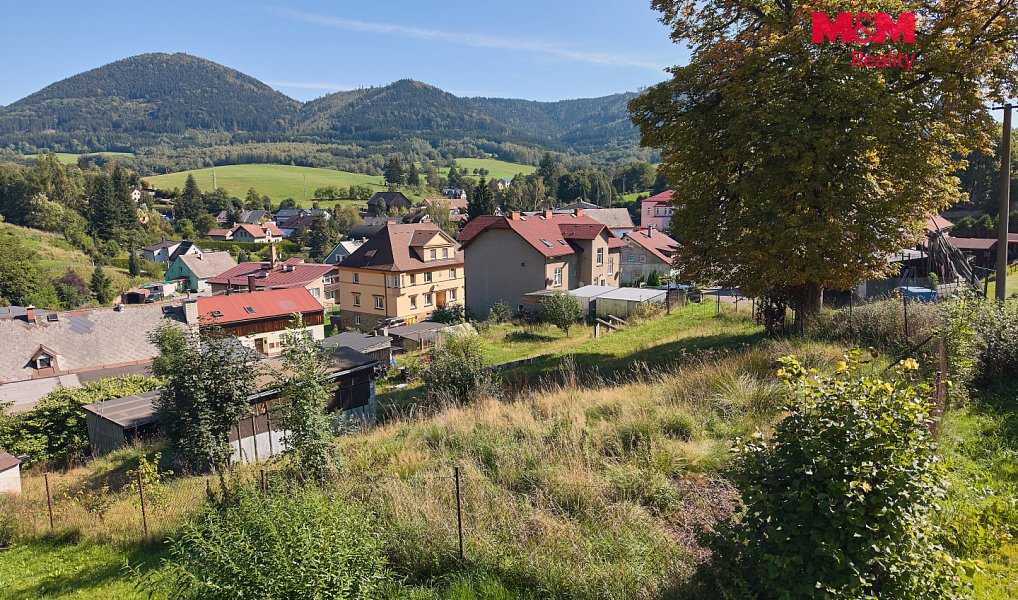 Prodej stavebního pozemku 1 093 m², Bernartice – náhled fotky 5
