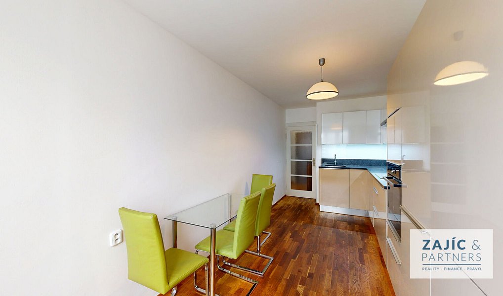 Pronájem bytu 1+1 53 m², Praha – náhled fotky 4