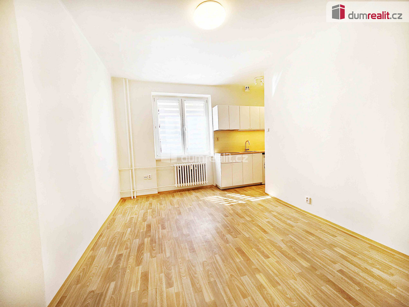 Pronájem bytu 1+kk 21 m² – fotografie 5