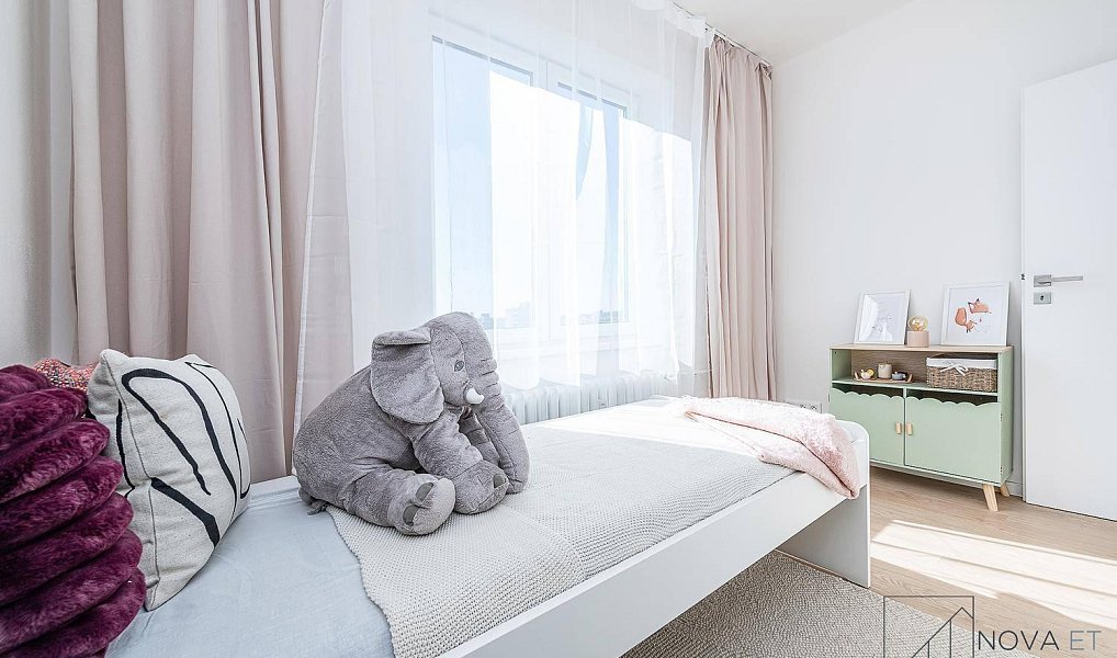Prodej bytu 4+kk 79 m², Praha – náhled fotky 13