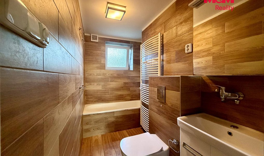 Pronájem bytu 3+1 80 m², Chomutov – náhled fotky 4