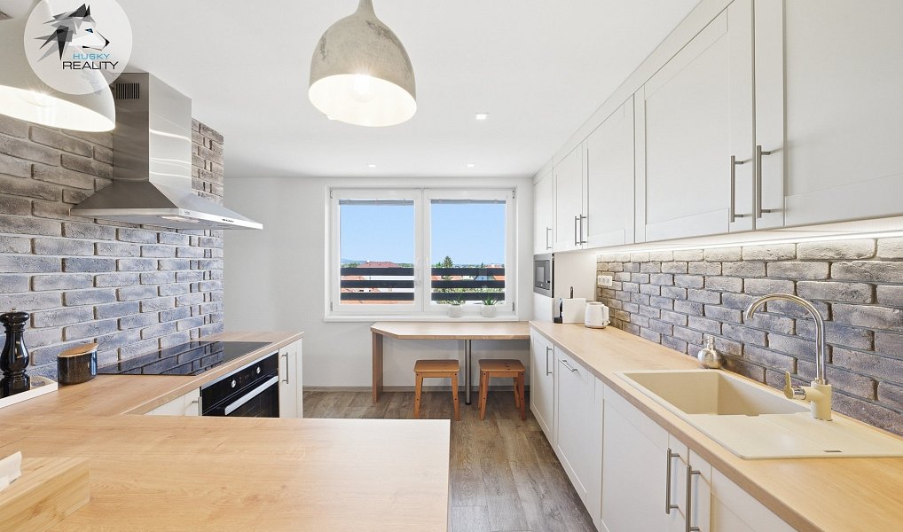 Prodej ubytovacího objektu 319 m², Valtice – náhled fotky 9