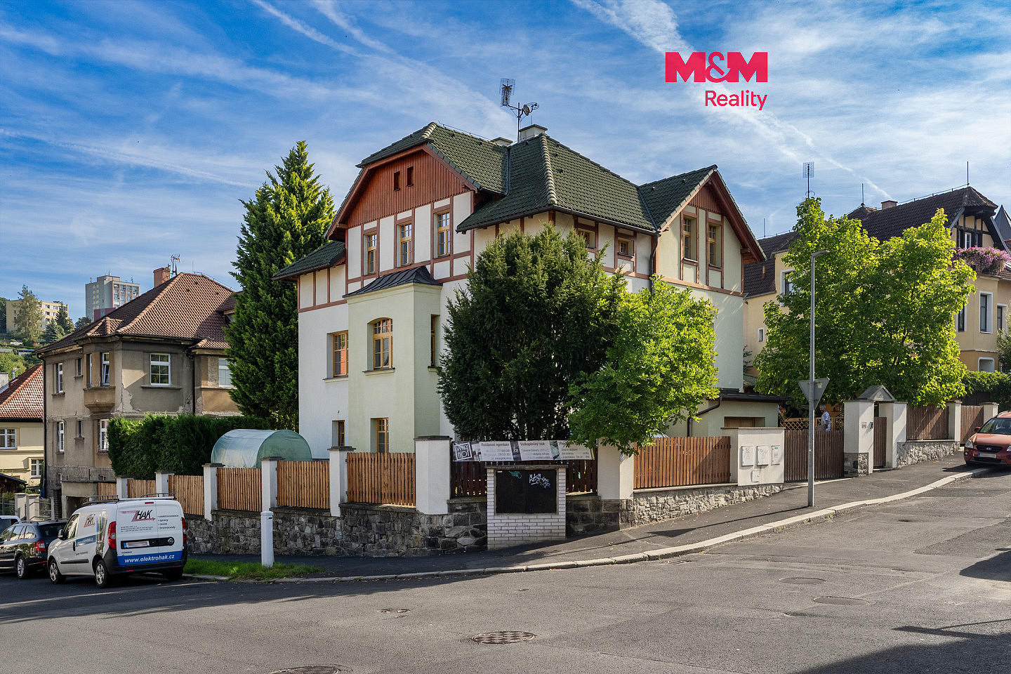 Prodej domu 287 m² s pozemkem 700 m²