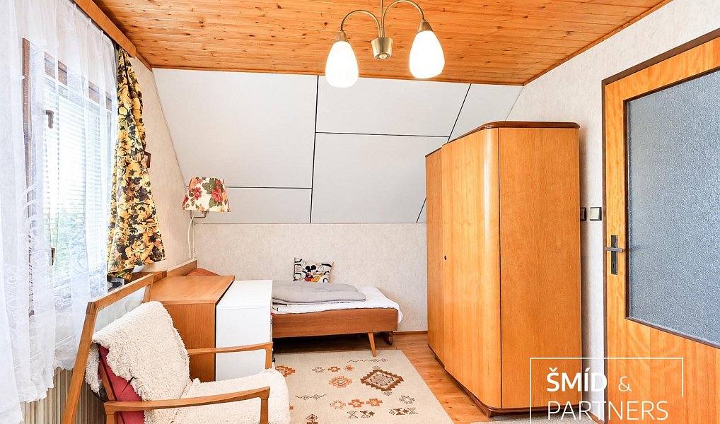 Prodej domu 112 m² s pozemkem 930 m², Krupá – náhled fotky 31
