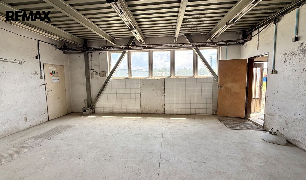 Pronájem výrobních prostor 345 m², Ostrava – náhled fotky 16