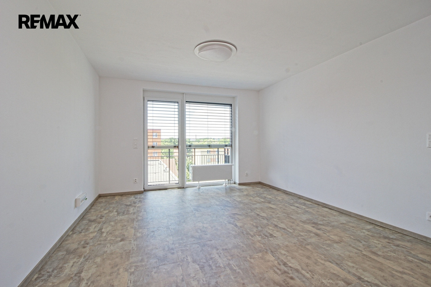 Pronájem bytu 2+kk 58 m² — photo 3