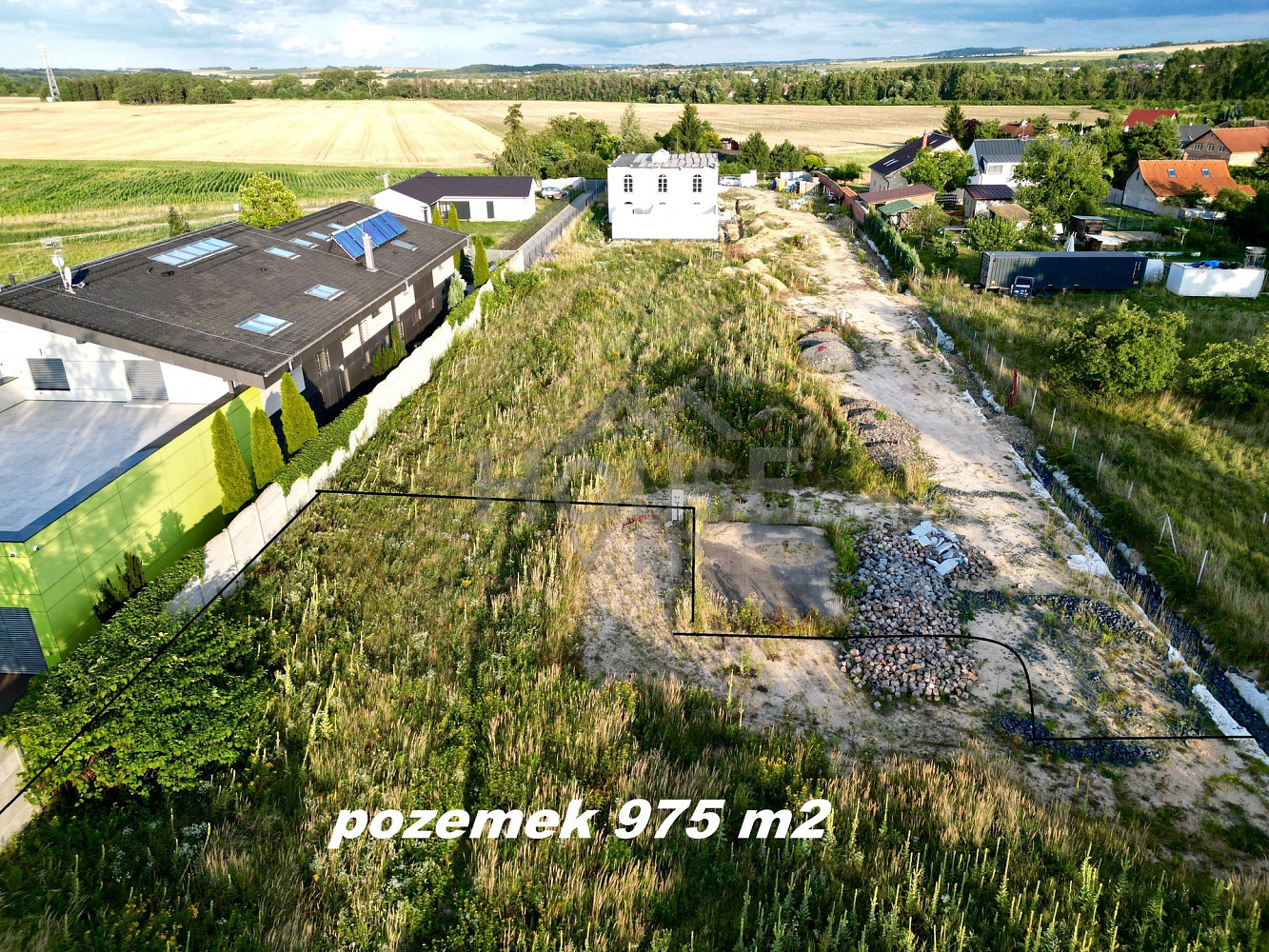 Prodej stavebního pozemku 975 m² — photo 4