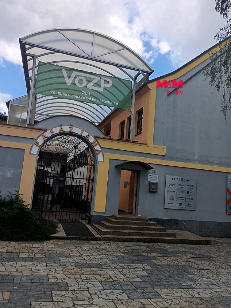 Pronájem obchodních prostor 25 m²