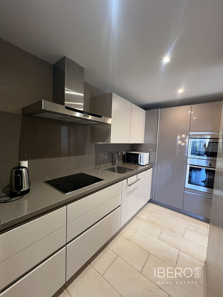 Piso 3+kk – Marbella, Nueva Andalucía - Más