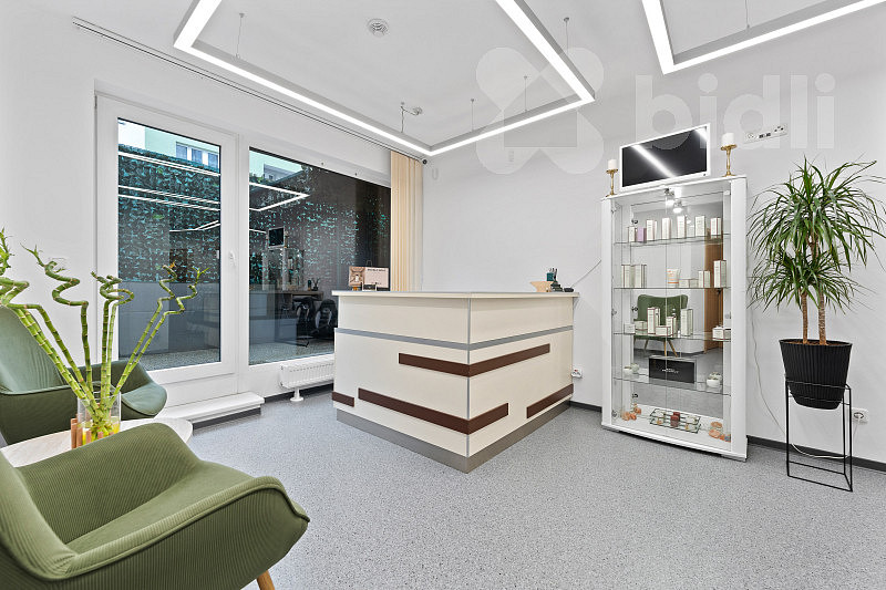 Pronájem obchodních prostor 18 m² — photo 3